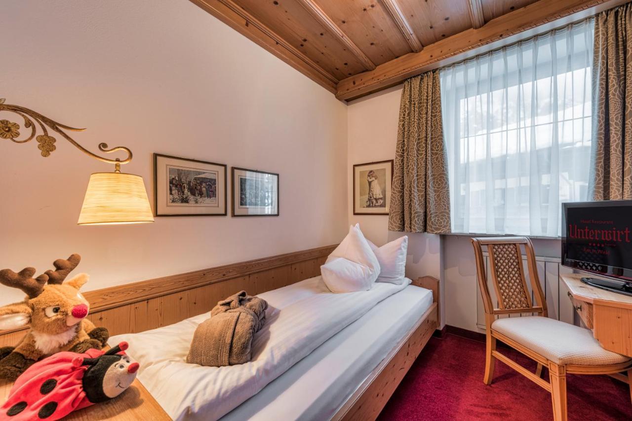 Hotel Unterwirt ライト・イム・ヴィンクル エクステリア 写真