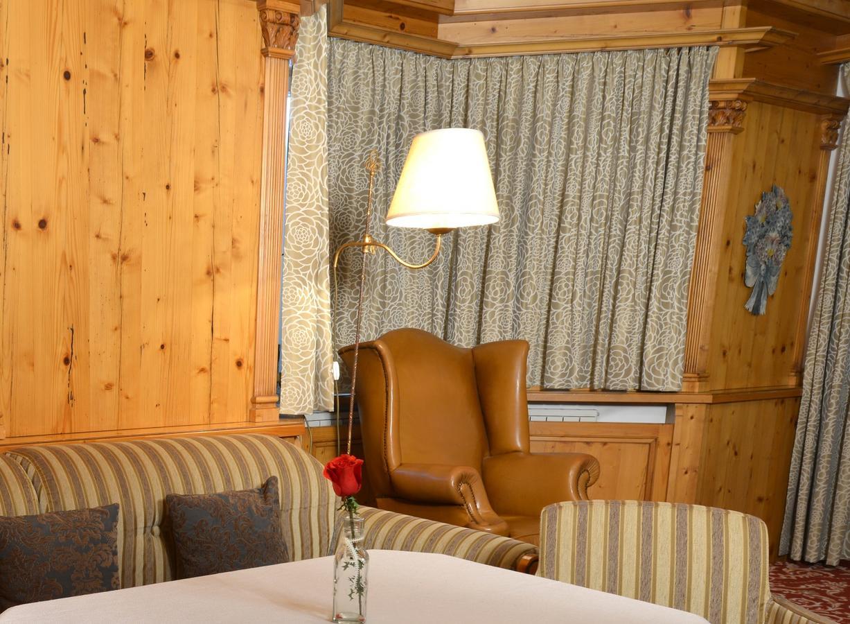 Hotel Unterwirt ライト・イム・ヴィンクル エクステリア 写真